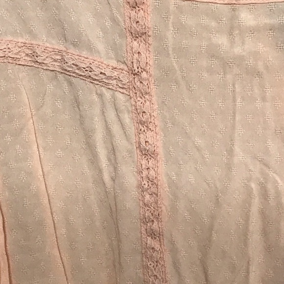 Peach blouse NWOT - Picture 2 of 5